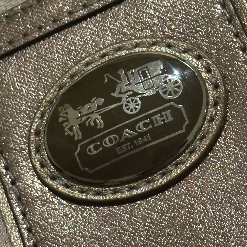 Coach Crossbody Bag - Picture 2 of 7